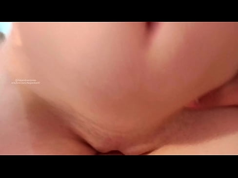 ❤️ Magasin oma õe toas ja nii ma ärkasin üles Porno at porn et.xxxomg.ru ❌